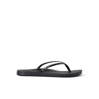 Cushion Slim Studs